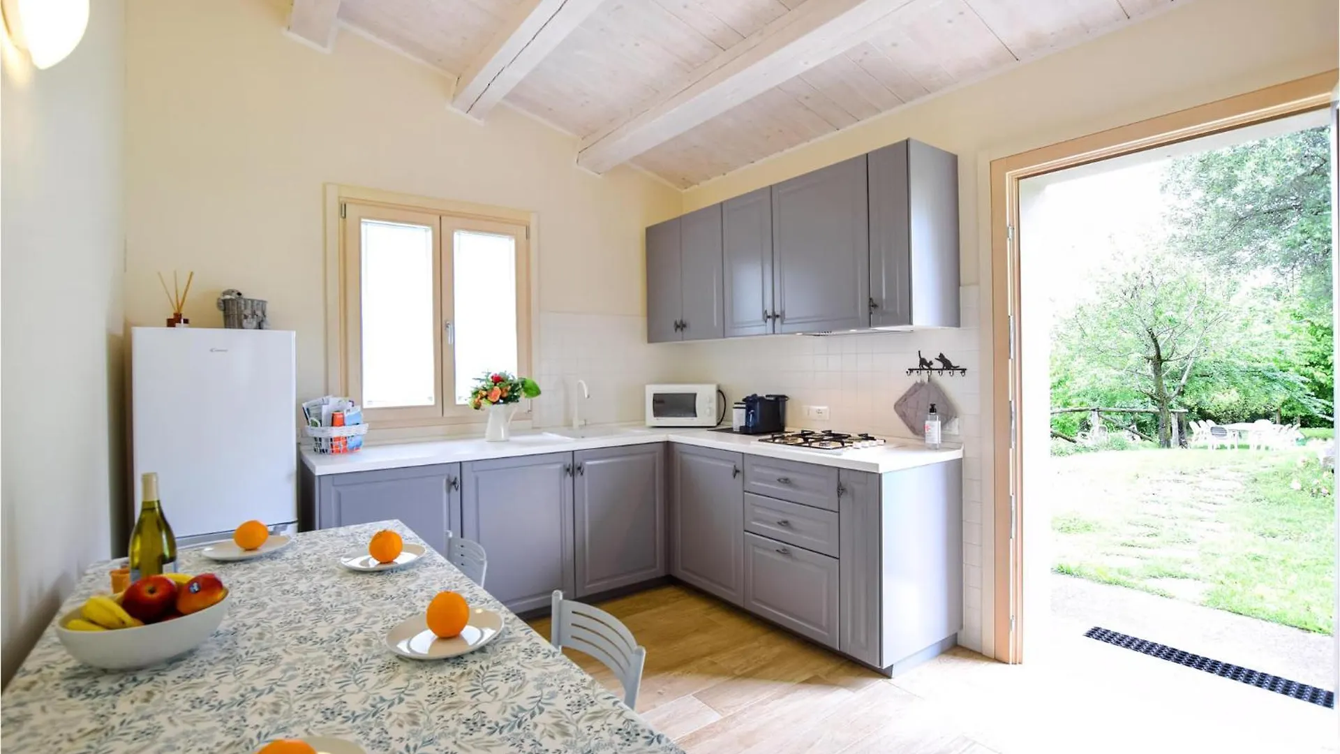 2 Bedroom Gorgeous Home In Vo Euganeo Boccon